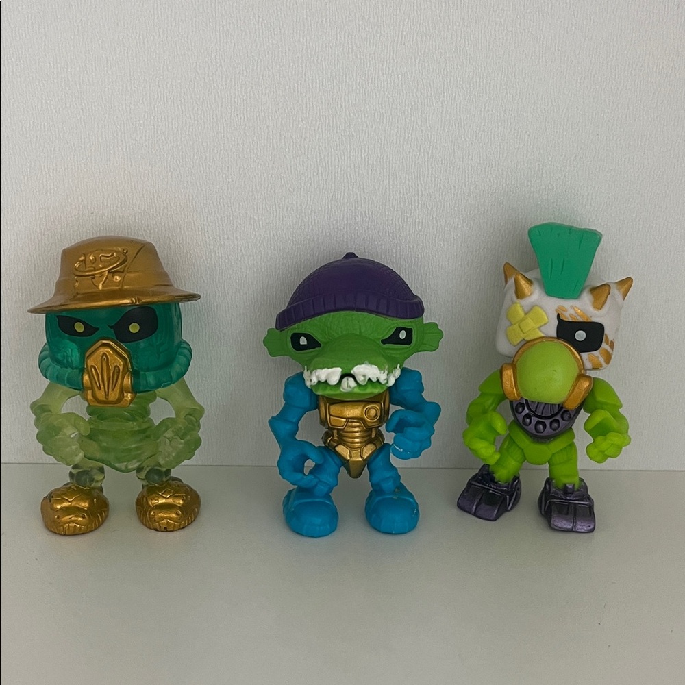 Treasure X figurines